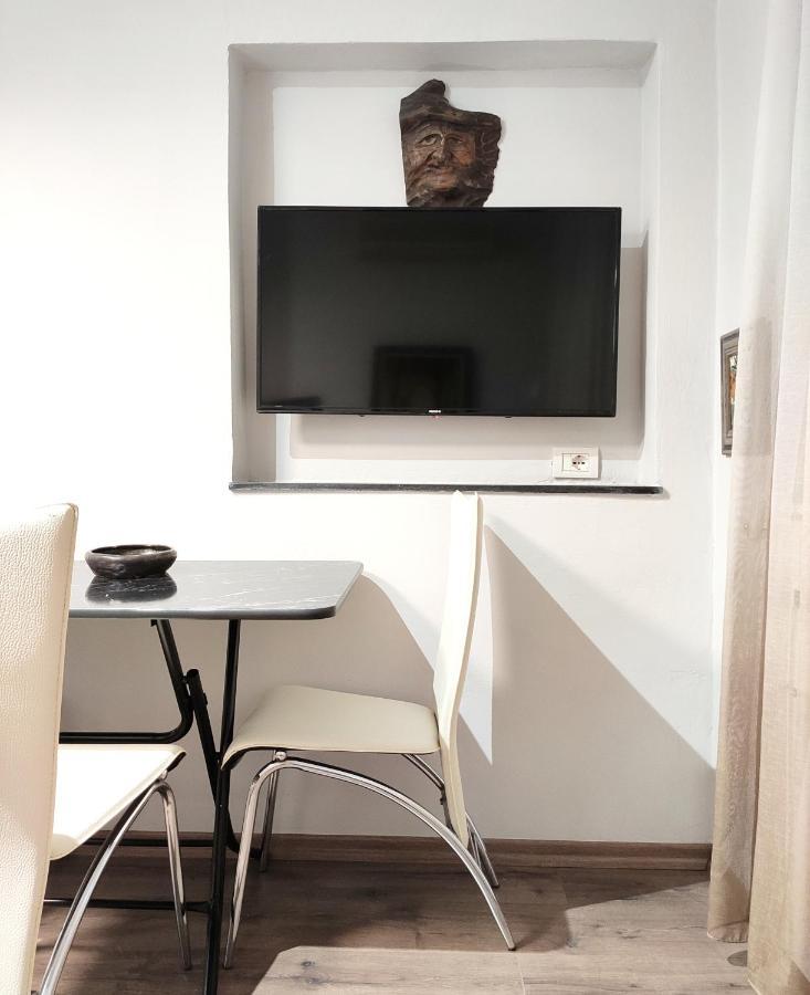 Tanners' Bridge Apartment Tirana